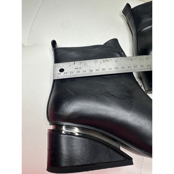 Torgeis Size 8.5 Black Marion Faux Leather Wedge Heel Ankle Boots Bootie Fall - Picture 11 of 13